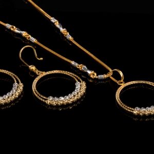 Gold Pendant 8